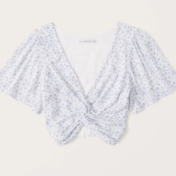 Abercrombie & Fitch Blue Floral Flutter Sleeve Twist Front Crop Top - Picture 1 of 9